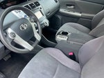 2013 Prius v Thumbnail 7