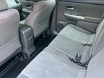 2013 Prius v Thumbnail 9