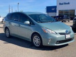 2014 Prius v Thumbnail 7