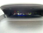 2014 Prius v Thumbnail 11