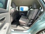 2014 Prius v Thumbnail 17