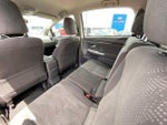2014 Prius v Thumbnail 18