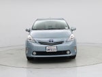 2014 Prius v Thumbnail 5