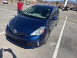 2012 Prius v Thumbnail 1
