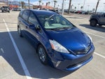 2012 Prius v Thumbnail 2