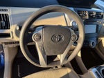 2012 Prius v Thumbnail 16