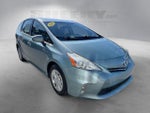 2013 Prius v Thumbnail 2