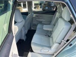 2013 Prius v Thumbnail 4