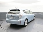 2012 Prius v Thumbnail 6