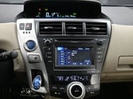 2012 Prius v Thumbnail 17