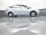 2012 Prius v Thumbnail 28