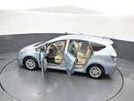 2012 Prius v Thumbnail 43