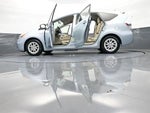 2012 Prius v Thumbnail 48