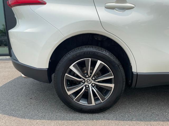 2021 Toyota Venza - $25,995