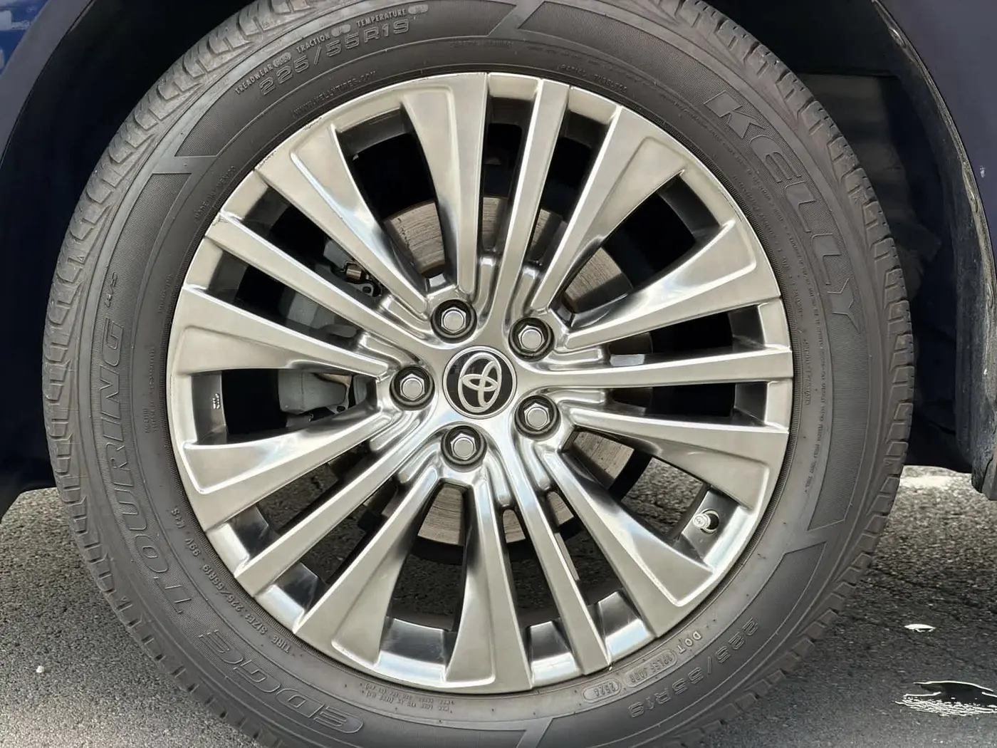 2021 Toyota Venza - $29,766