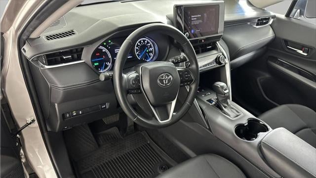 2024 Toyota Venza LE
