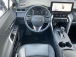 2023 Venza Thumbnail 15