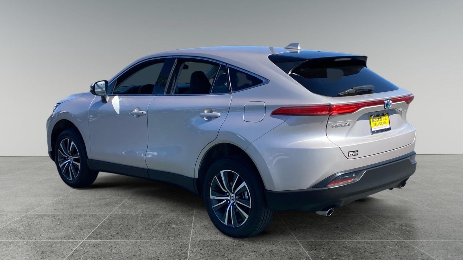 2024 Toyota Venza LE