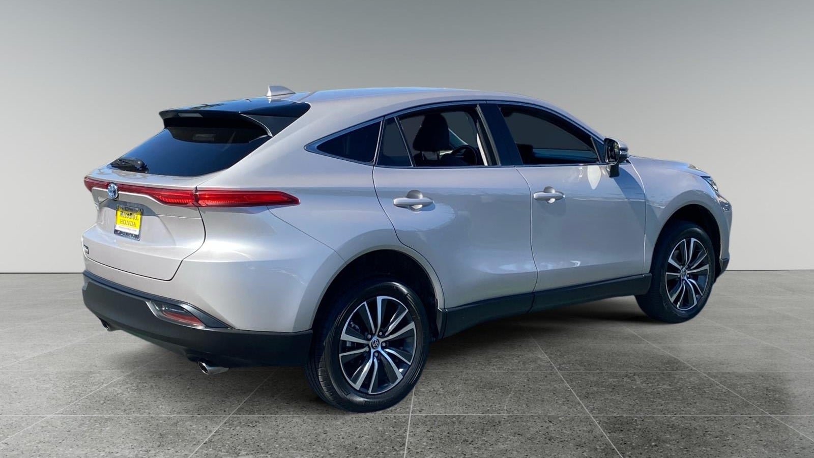 2024 Toyota Venza LE