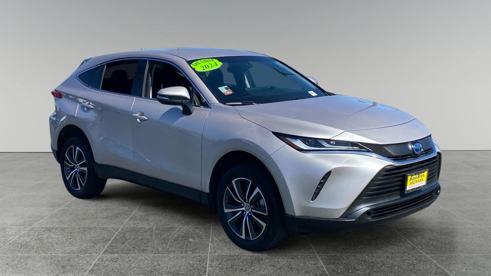 2024 Toyota Venza LE