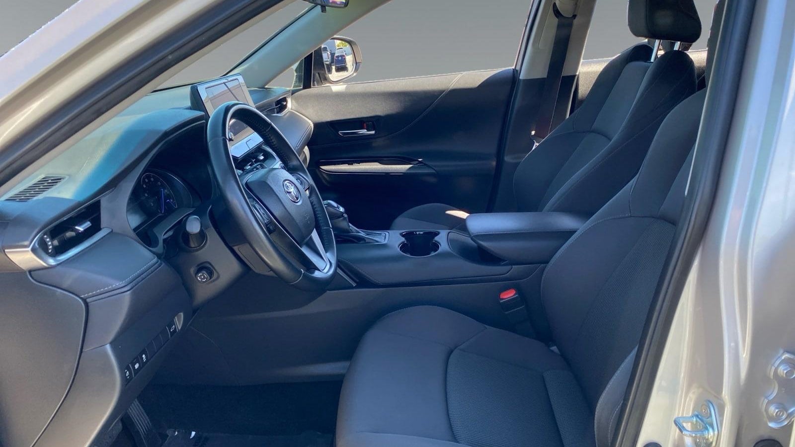 2024 Toyota Venza LE