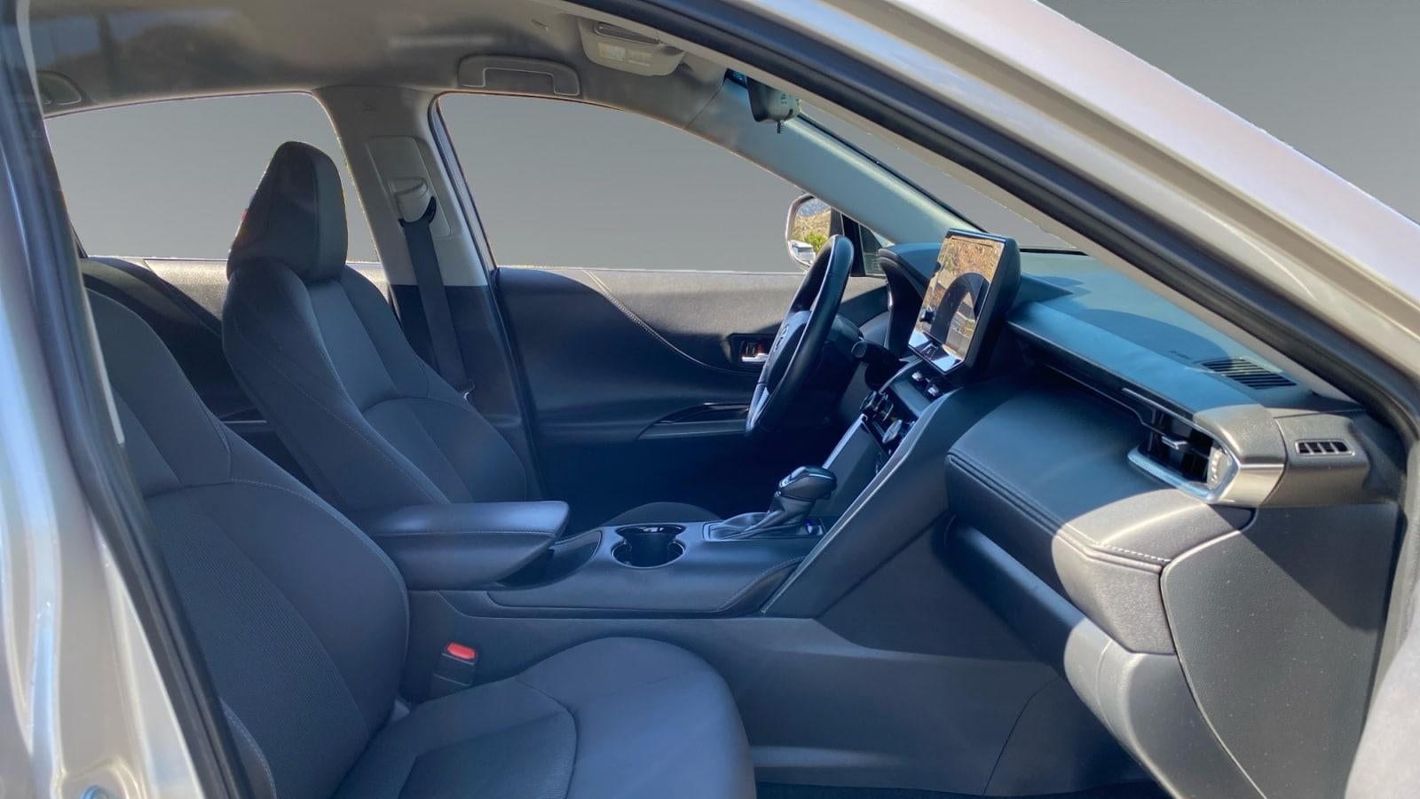 2024 Toyota Venza LE