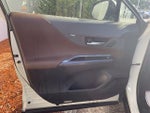 2021 Venza Thumbnail 12