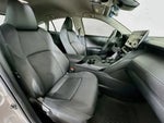 2021 Venza Thumbnail 15