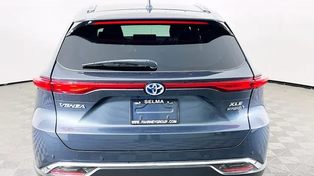 2022 Toyota Venza LE