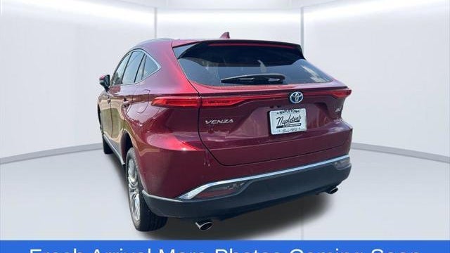 2023 Toyota Venza XLE