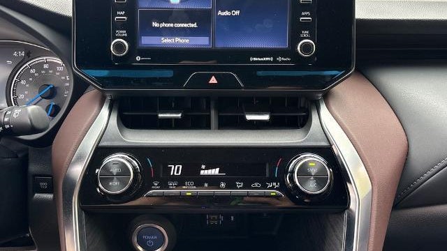 2022 Toyota Venza LE