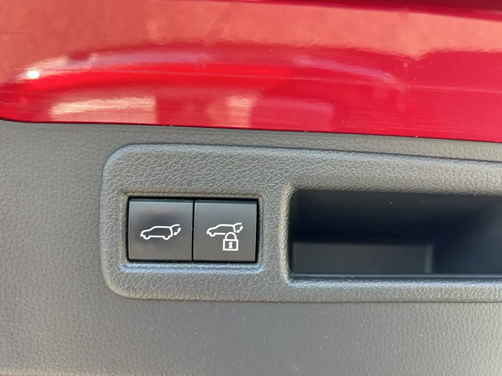 2021 Toyota Venza - $28,980