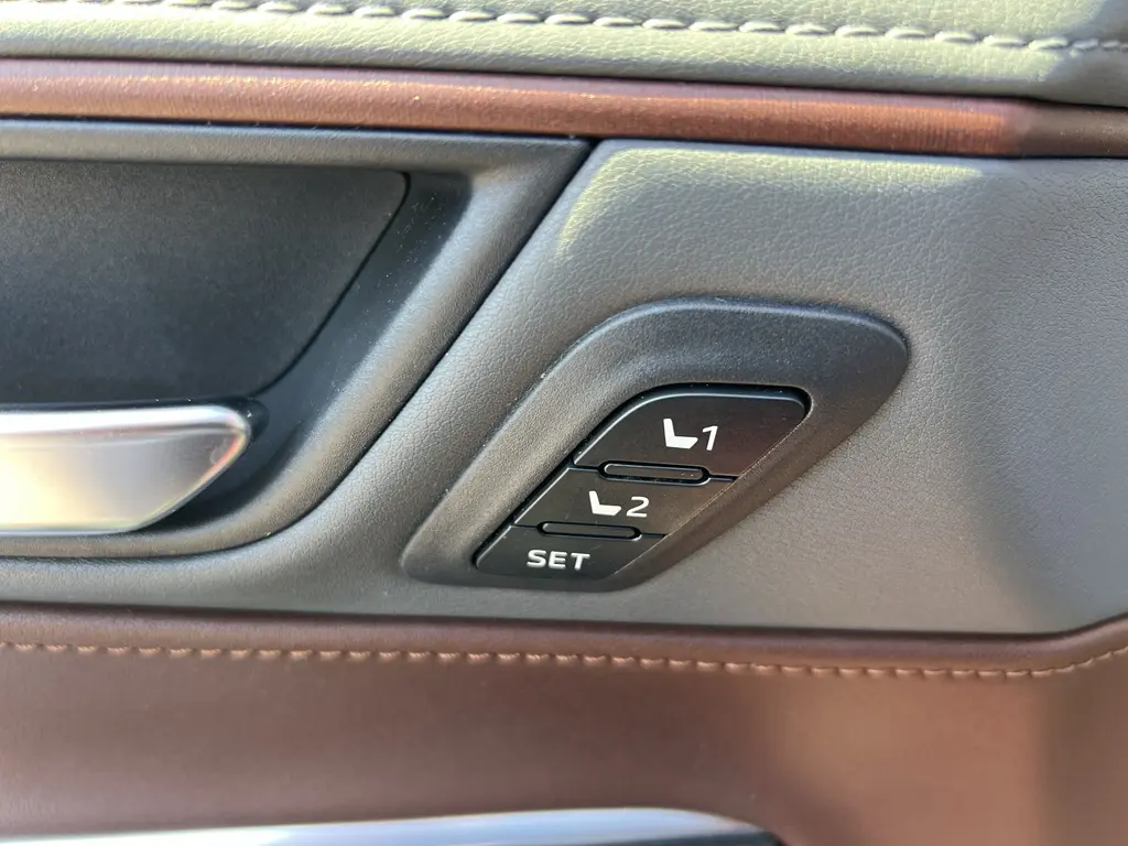 2021 Toyota Venza - $28,980