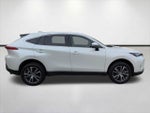 2022 Venza Thumbnail 3