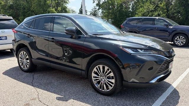 2024 Toyota Venza LE