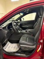 2024 Venza Thumbnail 9