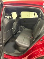 2024 Venza Thumbnail 19