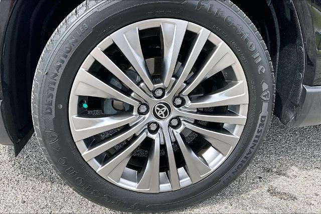 2022 Toyota Venza - $28,135