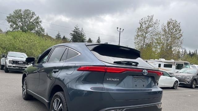 2022 Toyota Venza LE