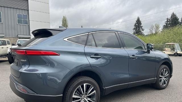 2022 Toyota Venza LE