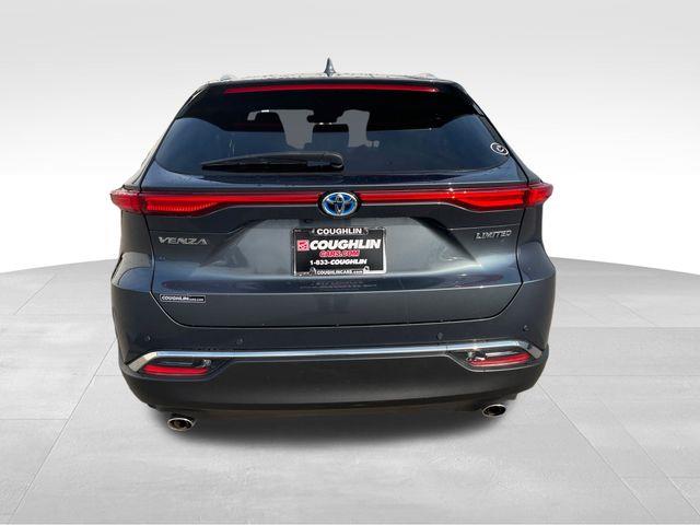 2024 Toyota Venza - $32,500