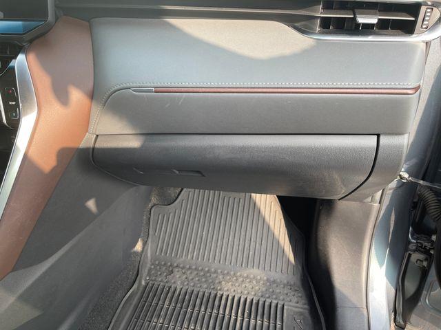 2024 Toyota Venza - $32,500