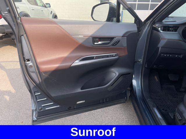 2024 Toyota Venza - $31,800