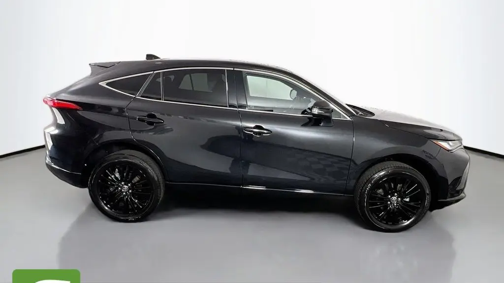 2024 Toyota Venza LE