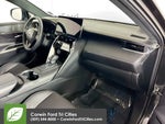 2024 Venza Thumbnail 31