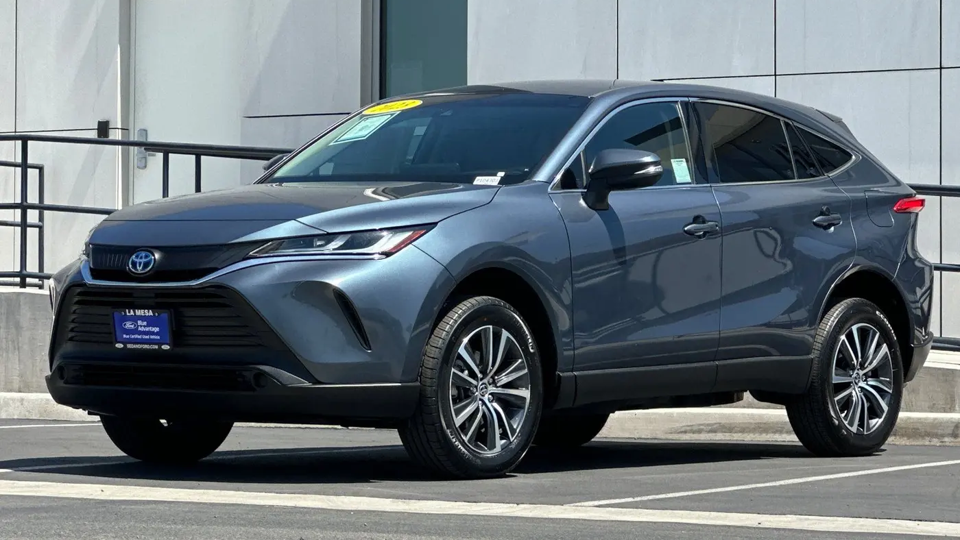 2023 Toyota Venza LE