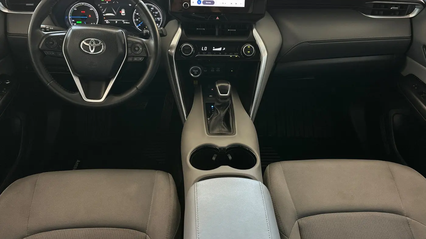 2023 Toyota Venza LE