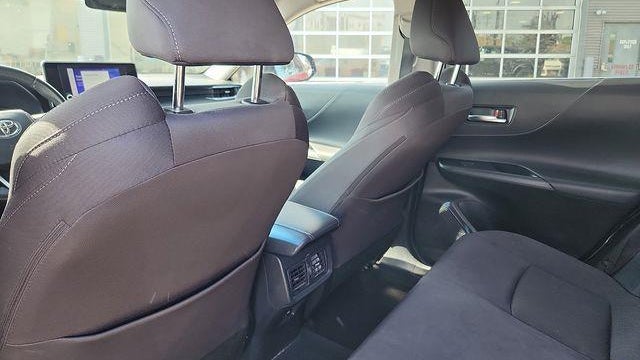 2023 Toyota Venza LE