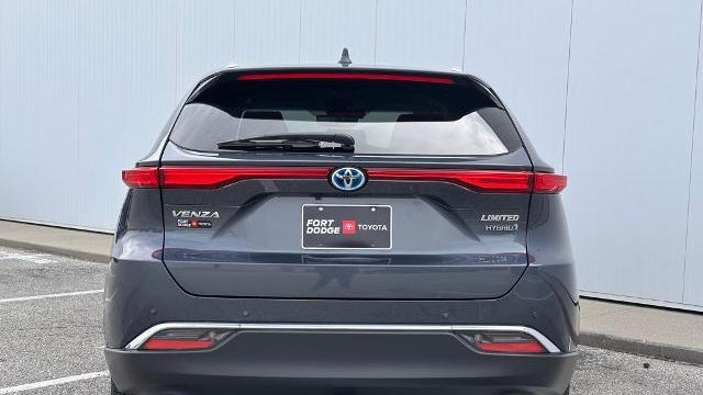2021 Toyota Venza LE
