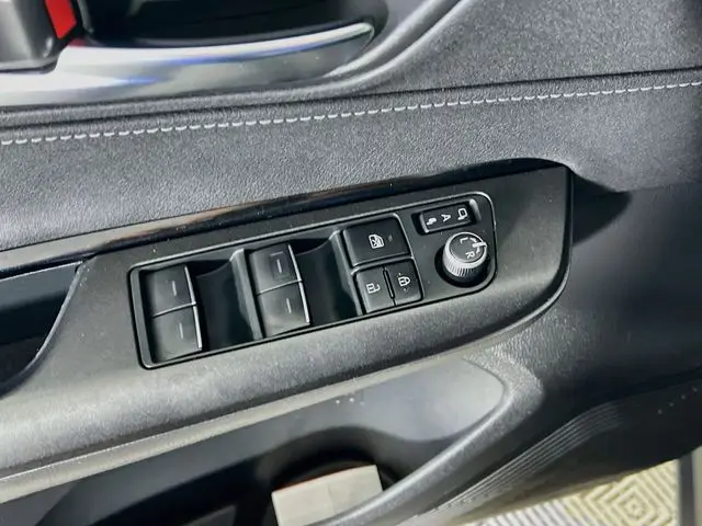 2023 Toyota Venza - $29,900